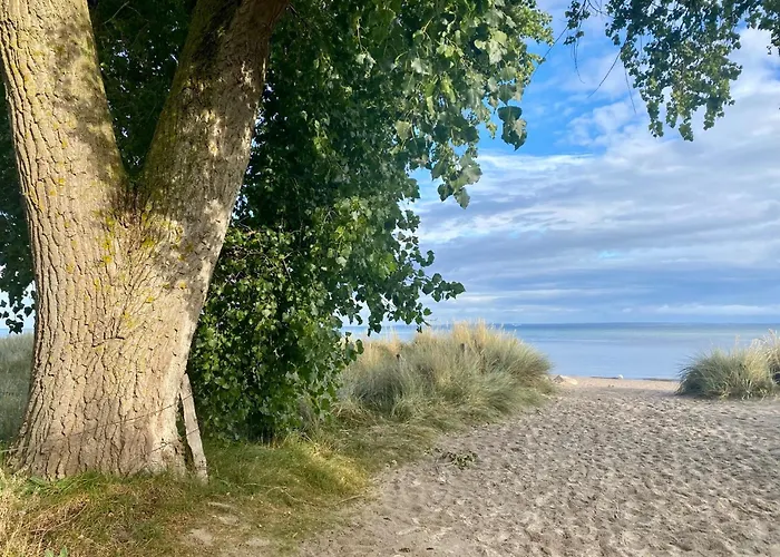 Semesterbostad Suedstrand Haus 18 *