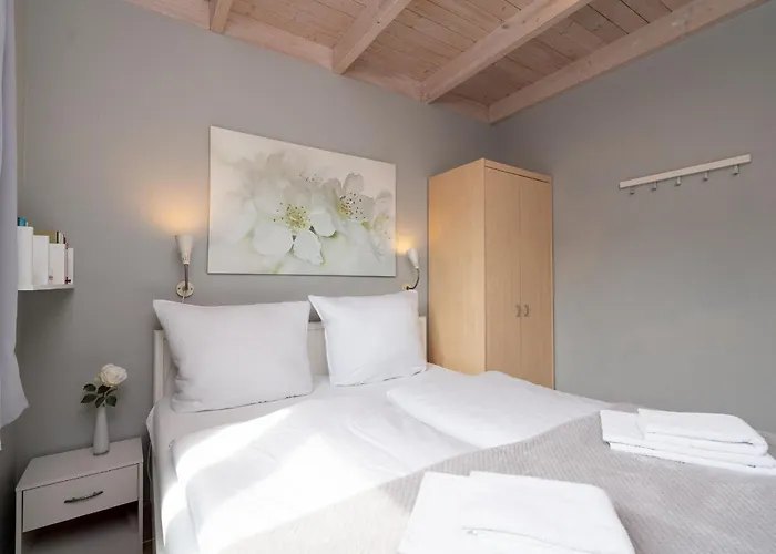 Suedstrand Haus 18 *