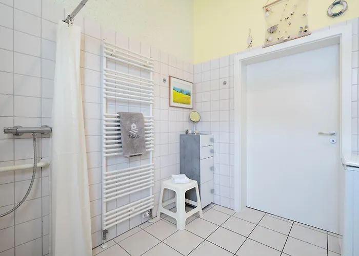 Suedstrand Haus 18 Semesterbostad *
